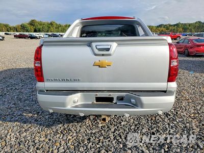 Zdjęcie 6 z 12 samochodu: 2013 CHEVROLET AVALANCHE LTZ VIN:3GNTKGE71DG358707 - miniatura