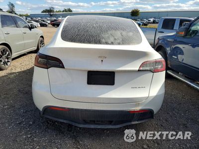 Zdjęcie 6 z 13 samochodu: 2023 TESLA MODEL Y VIN:7SAYGDEE5PF610775 - miniatura