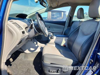 Zdjęcie 7 z 13 samochodu: 2015 TOYOTA PRIUS V FOUR VIN:JTDZN3EU1FJ040158 - miniatura
