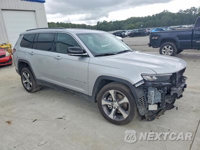 Czwarte zdjęcie samochodu z boku: 2025 JEEP GRAND CHEROKEE L LIMITED VIN:1C4RJKBG0S8724916 - miniatura
