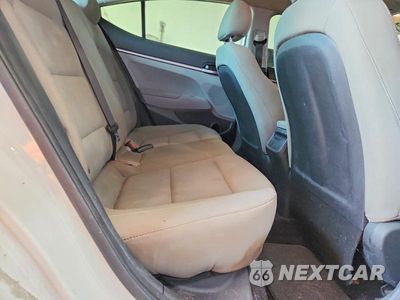 Zdjęcie 10 z 12 samochodu: 2017 HYUNDAI ELANTRA SE VIN:5NPD74LF8HH139666 - miniatura