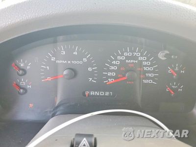 Zdjęcie 9 z 12 samochodu: 2005 FORD F150 VIN:1FTRX12W85KB59645 - miniatura