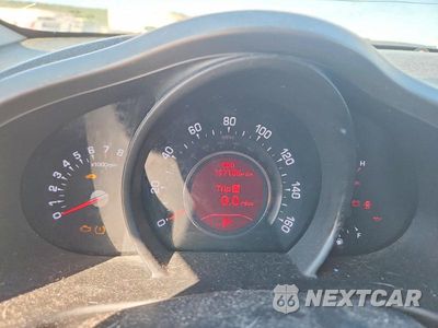 Zdjęcie 9 z 13 samochodu: 2012 KIA SPORTAGE EX VIN:KNDPCCA2XC7306111 - miniatura