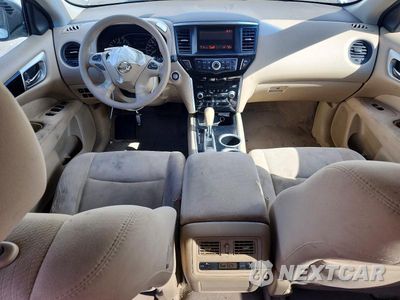 Zdjęcie 8 z 14 samochodu: 2014 NISSAN PATHFINDER S VIN:5N1AR2MNXEC663170 - miniatura