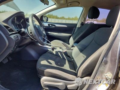 Zdjęcie 7 z 12 samochodu: 2019 NISSAN SENTRA S VIN:3N1AB7AP9KY321467 - miniatura