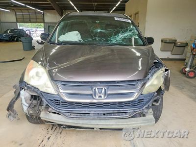 Piąte zdjęcie samochodu w środku: 2010 HONDA CR-V LX VIN:5J6RE3H32AL008118 - miniatura