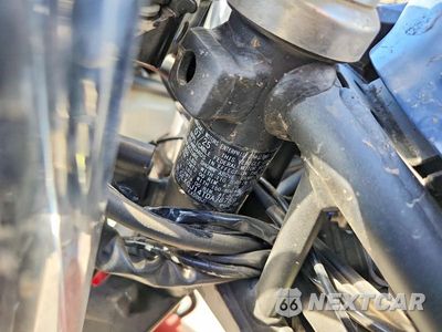 Zdjęcie 10 z 10 samochodu: 2026 KAWASAKI EX500 A VIN:ML5EXGJ14TDA78759 - miniatura