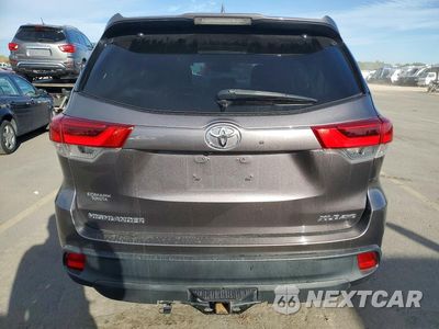 Zdjęcie 6 z 13 samochodu: 2019 TOYOTA HIGHLANDER XLE VIN:5TDJZRFH7KS951470 - miniatura