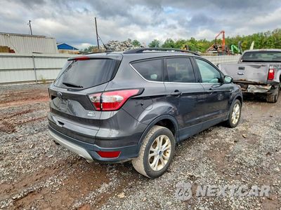 Trzecie zdjęcie samochodu z tyłu: 2018 FORD ESCAPE SEL VIN:1FMCU9HD3JUD40441 - miniatura