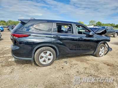 Trzecie zdjęcie samochodu z tyłu: 2023 TOYOTA HIGHLANDER HYBRID LE VIN:5TDBBRCH4PS567151 - miniatura