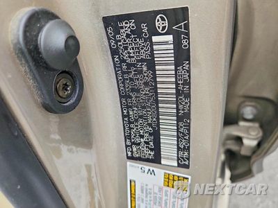 Zdjęcie 12 z 12 samochodu: 2005 TOYOTA PRIUS BASE VIN:JTDKB20U753112799 - miniatura