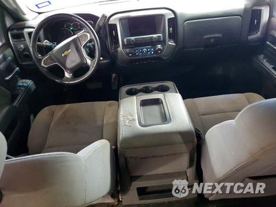 Zdjęcie 8 z 13 samochodu: 2017 CHEVROLET SILVERADO K1500 LT VIN:3GCUKREC7HG321205 - miniatura