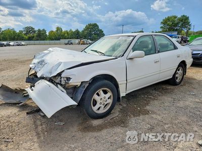 2000 TOYOTA CAMRY CE 4T1BG22K0YU973782 - główne zdjęcie licytacji z USA - miniatura