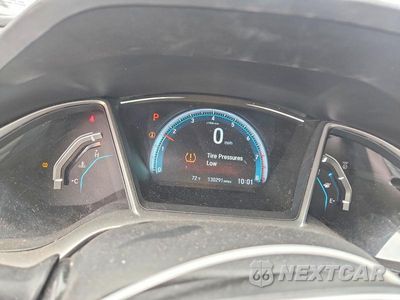 Zdjęcie 9 z 12 samochodu: 2016 HONDA CIVIC EX VIN:19XFC2F70GE032773 - miniatura
