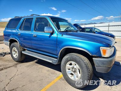 Czwarte zdjęcie samochodu z boku: 1993 TOYOTA 4RUNNER SR5 V6 VIN:JT3VN39W9P0113119 - miniatura