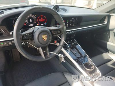 Zdjęcie 8 z 13 samochodu: 2025 PORSCHE 911 CARRERA VIN:WP0AA2A99SS208668 - miniatura