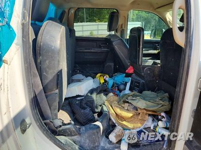 Zdjęcie 10 z 12 samochodu: 2020 RAM 3500 TRADESMAN VIN:3C63RRGL7LG158740 - miniatura
