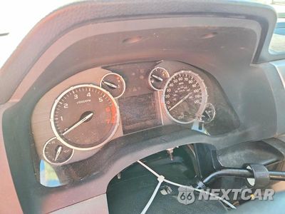 Zdjęcie 9 z 12 samochodu: 2015 TOYOTA TUNDRA SR5 VIN:5TFUY5F11FX457407 - miniatura