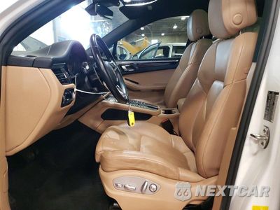 Zdjęcie 7 z 14 samochodu: 2020 PORSCHE MACAN S VIN:WP1AB2A59LLB37444 - miniatura