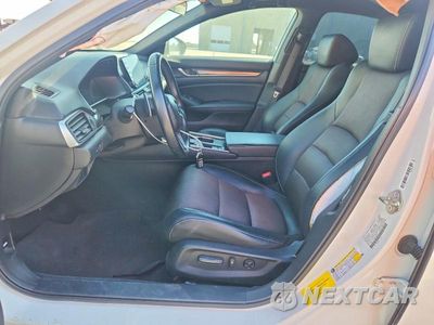 Zdjęcie 7 z 12 samochodu: 2018 HONDA ACCORD SPORT VIN:1HGCV1F38JA153762 - miniatura