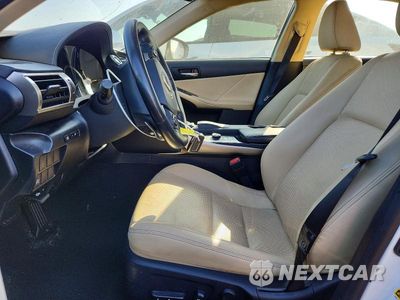 Zdjęcie 7 z 12 samochodu: 2015 LEXUS IS 250 VIN:JTHBF1D2XF5056594 - miniatura