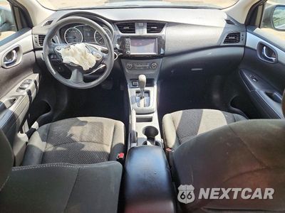 Zdjęcie 8 z 13 samochodu: 2019 NISSAN SENTRA S VIN:3N1AB7AP4KY217517 - miniatura