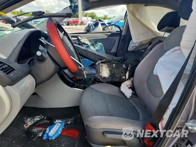Zdjęcie 7 z 12 samochodu: 2017 HYUNDAI ACCENT SE VIN:KMHCT4AE3HU308267 - miniatura