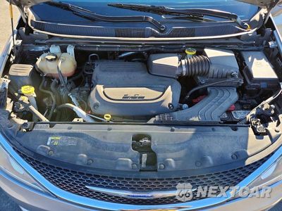 Zdjęcie 12 z 13 samochodu: 2019 CHRYSLER PACIFICA TOURING L VIN:2C4RC1BGXKR555156 - miniatura