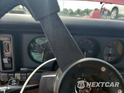 Zdjęcie 9 z 12 samochodu: 1988 PONTIAC FIREBIRD TRANS AM VIN:1G2FW2183JL220584 - miniatura