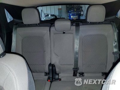 Zdjęcie 10 z 14 samochodu: 2020 FORD ESCAPE SE VIN:1FMCU9G61LUC21910 - miniatura