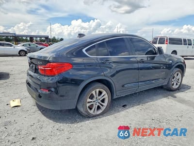 Trzecie zdjęcie samochodu z tyłu: 2016 BMW X4 XDRIVE28I VIN:5UXXW3C59G0R21597 - miniatura