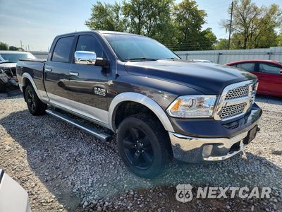 Czwarte zdjęcie samochodu z boku: 2017 RAM 1500 LARAMIE VIN:1C6RR7VM8HS541614 - miniatura