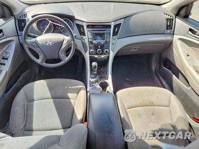 Zdjęcie 8 z 12 samochodu: 2014 HYUNDAI SONATA GLS VIN:5NPEB4AC3EH848951 - miniatura