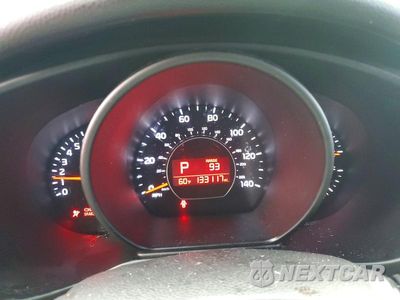 Zdjęcie 9 z 13 samochodu: 2016 KIA SOUL + VIN:KNDJP3A58G7237235 - miniatura