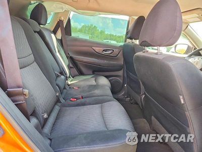 Zdjęcie 11 z 13 samochodu: 2017 NISSAN ROGUE S VIN:JN8AT2MT1HW146223 - miniatura