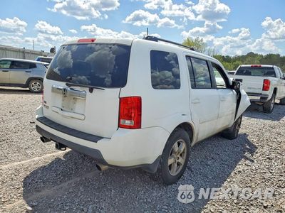 Trzecie zdjęcie samochodu z tyłu: 2011 HONDA PILOT EXL VIN:5FNYF3H5XBB006766 - miniatura