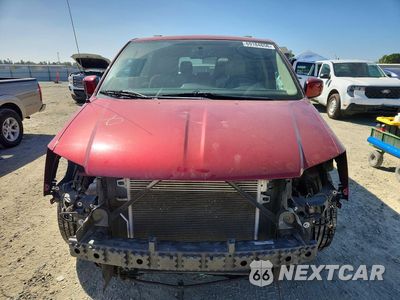 Piąte zdjęcie samochodu w środku: 2016 DODGE GRAND CARAVAN SXT VIN:2C4RDGCG9GR284855 - miniatura