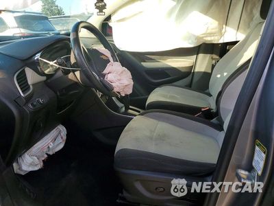 Zdjęcie 7 z 13 samochodu: 2020 CHEVROLET TRAX LS VIN:3GNCJKSB2LL209095 - miniatura