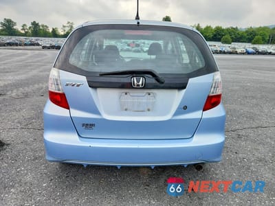 Zdjęcie 6 z 12 samochodu: 2009 HONDA FIT VIN:JHMGE88289S071919 - miniatura