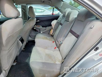 Zdjęcie 10 z 12 samochodu: 2014 TOYOTA CAMRY LE VIN:4T4BF1FK7ER443527 - miniatura