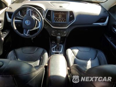 Zdjęcie 8 z 13 samochodu: 2014 JEEP CHEROKEE TRAILHAWK VIN:1C4PJMBB9EW200865 - miniatura