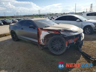 Czwarte zdjęcie samochodu z boku: 2019 CHEVROLET CAMARO LS VIN:1G1FB1RXXK0124198 - miniatura