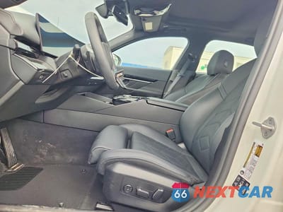 Zdjęcie 7 z 12 samochodu: 2026 BMW 530 XI VIN:WBA53FJ0XTCX42565 - miniatura
