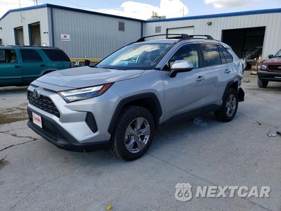 2025 TOYOTA RAV4 XLE 2T3W1RFV4SC363934 - główne zdjęcie licytacji z USA - miniatura