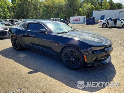 Czwarte zdjęcie samochodu z boku: 2017 CHEVROLET CAMARO LT VIN:1G1FD1RX1H0173700 - miniatura