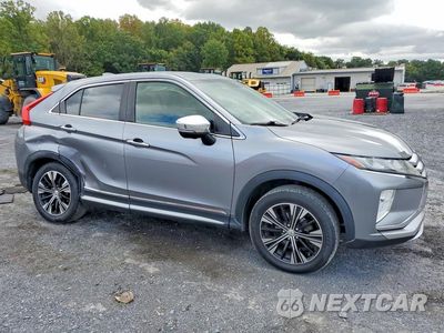 Czwarte zdjęcie samochodu z boku: 2018 MITSUBISHI ECLIPSE CROSS SE VIN:JA4AT5AA8JZ062186 - miniatura