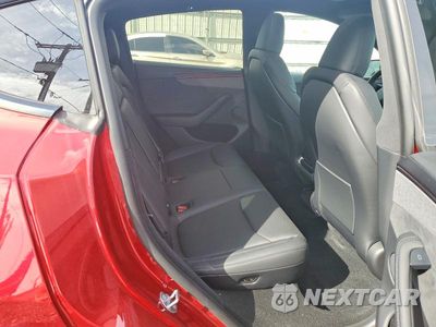 Zdjęcie 10 z 12 samochodu: 2026 TESLA MODEL Y VIN:7SAYGDEE5TA730003 - miniatura
