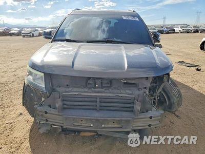Piąte zdjęcie samochodu w środku: 2017 FORD EXPLORER XLT VIN:1FM5K7D8XHGD04248 - miniatura