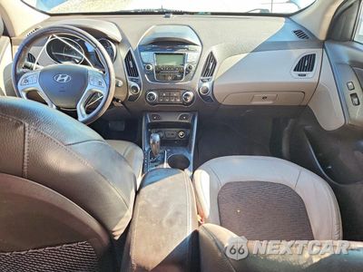 Zdjęcie 8 z 12 samochodu: 2011 HYUNDAI TUCSON GLS VIN:KM8JUCAC0BU158381 - miniatura