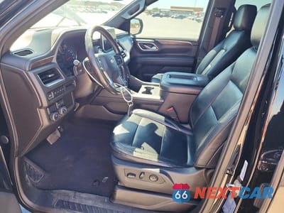 Zdjęcie 7 z 13 samochodu: 2021 CHEVROLET SUBURBAN C1500 LS VIN:1GNSCBKD8MR372173 - miniatura